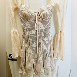 House of CB Analissa Cream Lace Corset Dress XS cup A/C- Regular Length NWOT